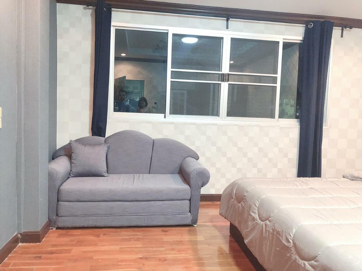 24 Hostel Donmuang Bangkok Exterior photo